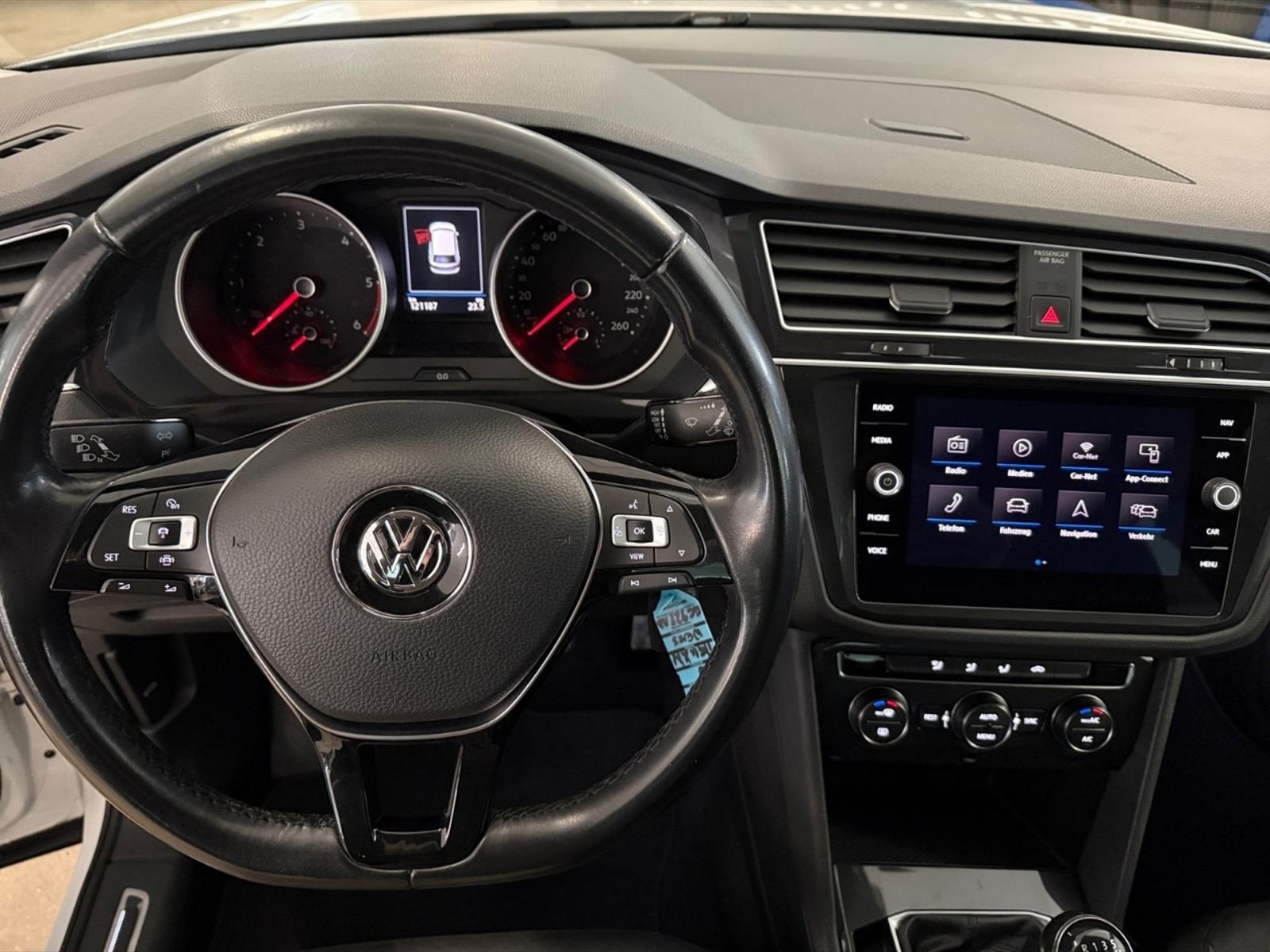 Volkswagen Tiguan 2.0 tdi business 150cv - 19