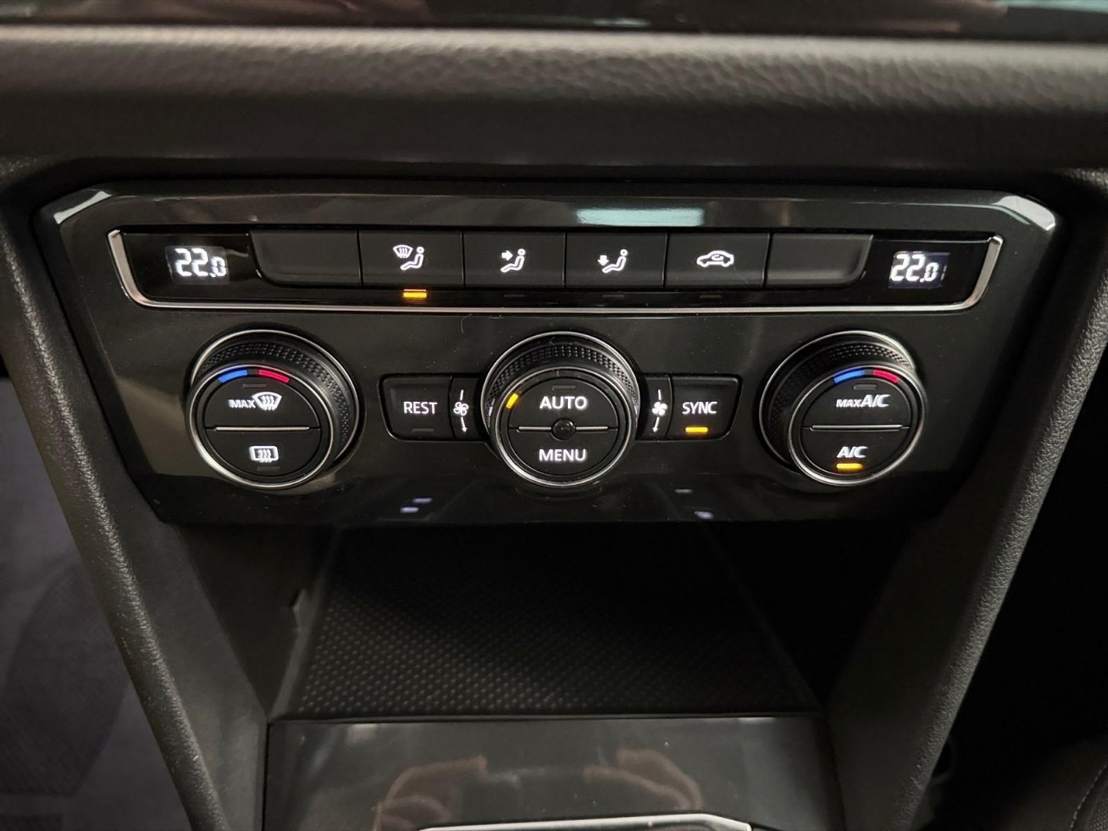 Volkswagen Tiguan 2.0 tdi business 150cv - 27