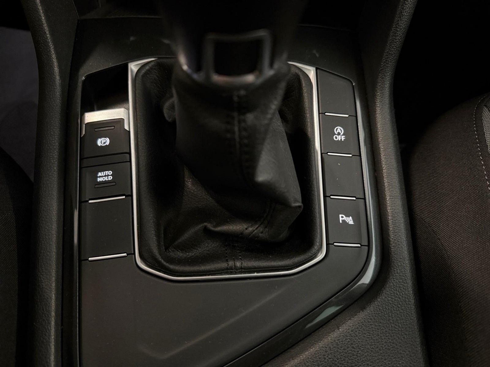 Volkswagen Tiguan 2.0 tdi business 150cv - 28