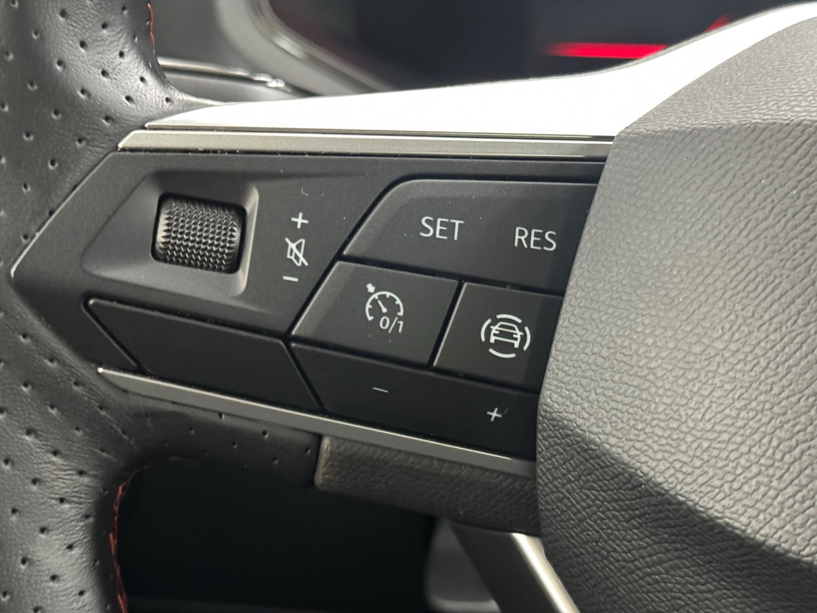 Seat Ibiza 1.0 ecotsi fr 95cv - 16