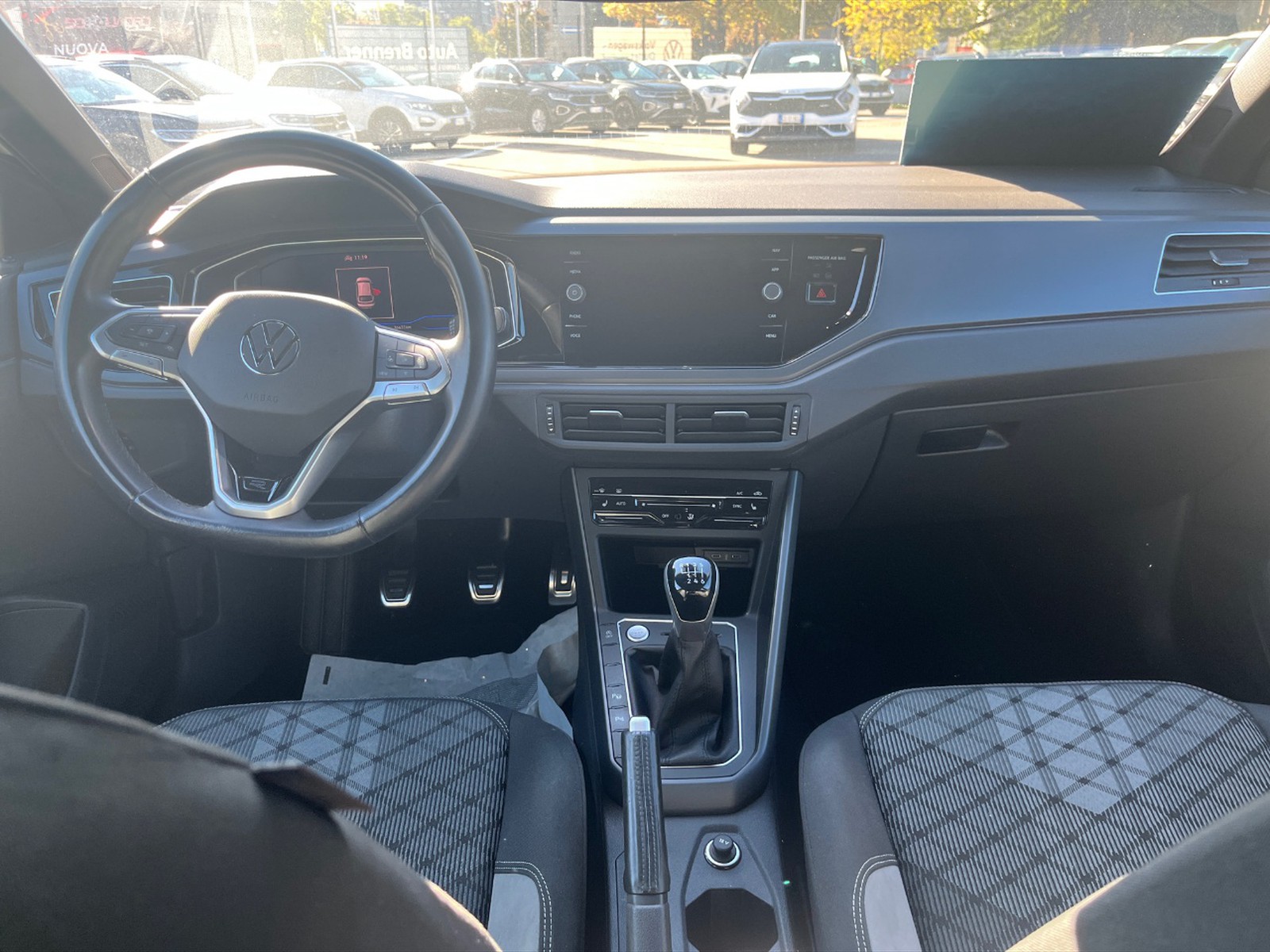 Volkswagen Taigo 1.0 tsi r-line 110cv - 7