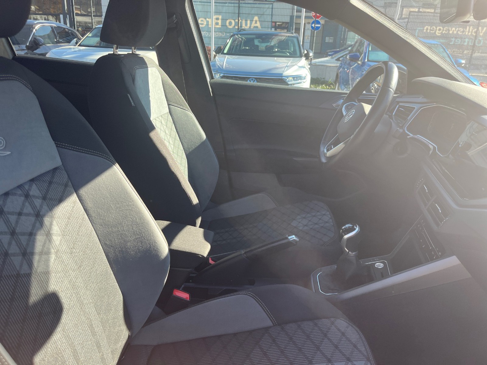 Volkswagen Taigo 1.0 tsi r-line 110cv - 9