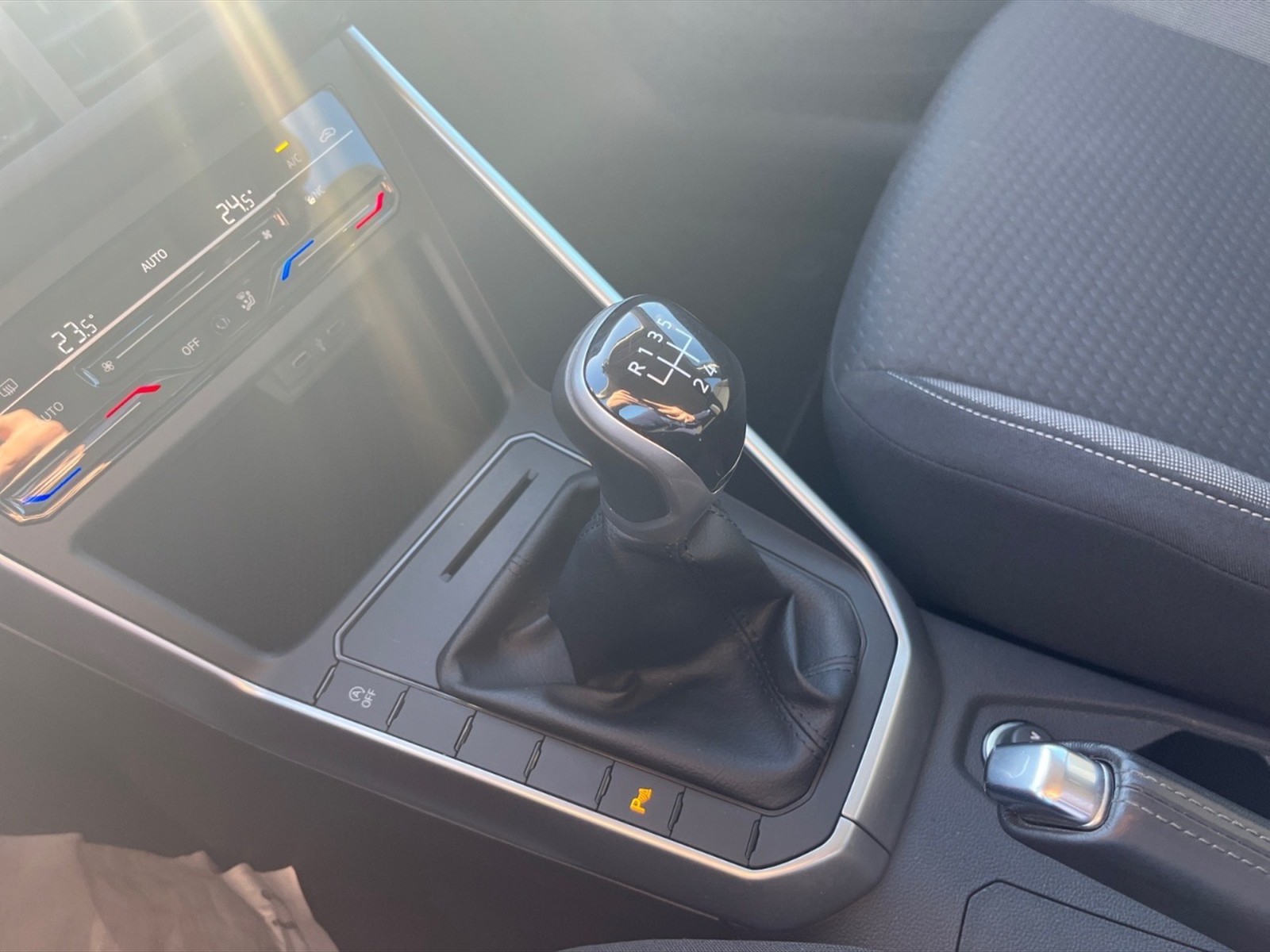 Volkswagen Taigo 1.0 tsi life 95cv - 22