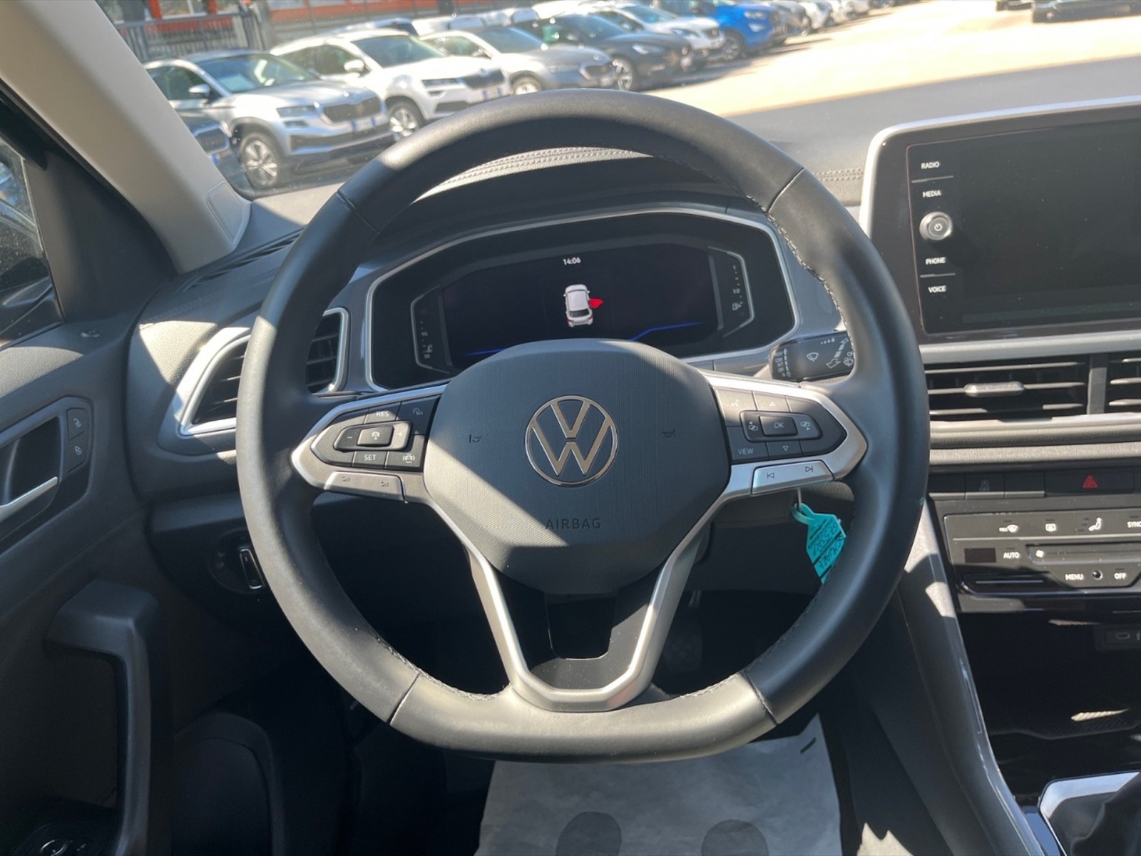 Volkswagen T-Roc 1.0 tsi style 115cv - 8