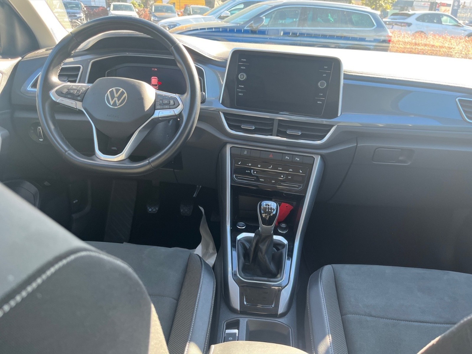 Volkswagen T-Roc 1.5 tsi style - 7