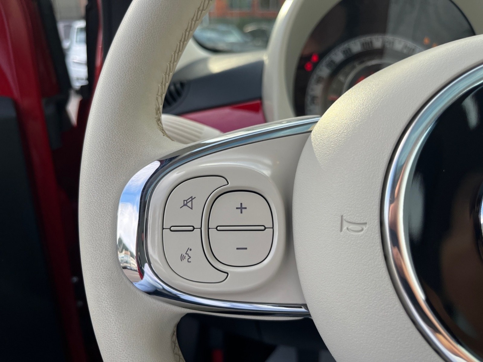 Fiat 500 1.0 hybrid dolcevita 70cv - 12