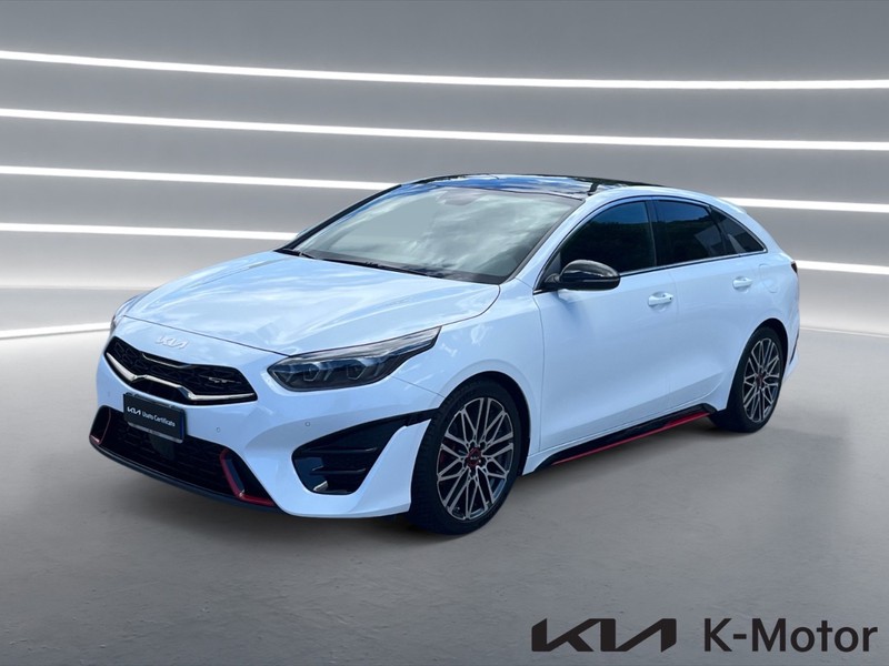 Kia proceed pro1.6 t-gdi gt 204cv dct